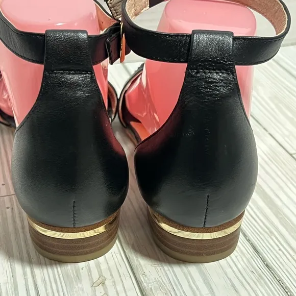 Patricia green black sandals low heel size 8