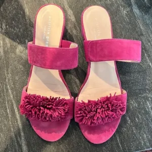 Patricia Green Pink Suede Sandals