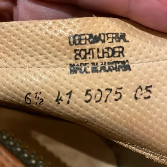 Paul Green camel brown double zip booties size US 9