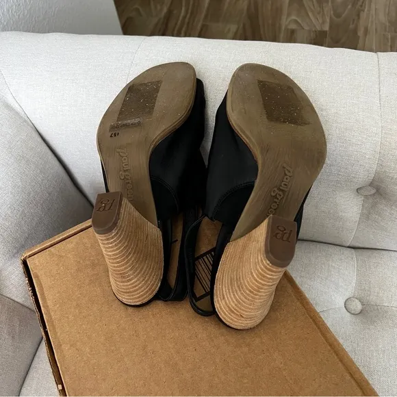 Paul Green NEW Womens Rival Sandals Block Heel Black Ruched Leather SIZE 7.