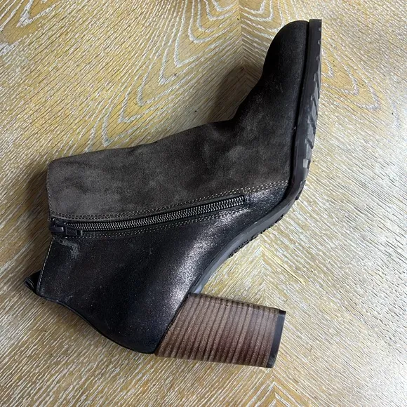 PAUL GREEN Paul Brown Leather Heel Booties 39