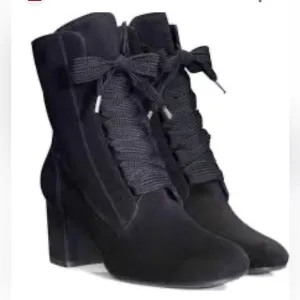 PAUL GREENE | Lace up Booties w/ Block Heel 2.5”