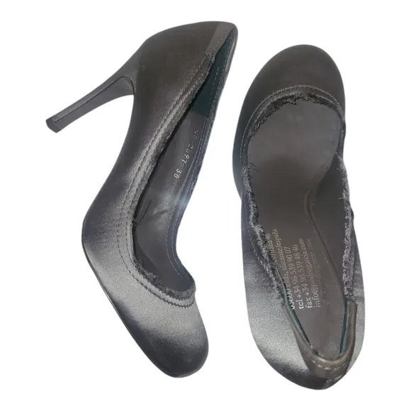 Pedro Garcia grey frayed satin shoes high heels size 8 / 38 NEW
