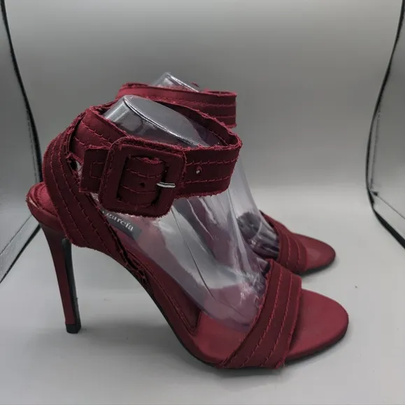 Pedro Garcia High Heeled Frayed Satin Sandal (Catalina in orchid). Size …