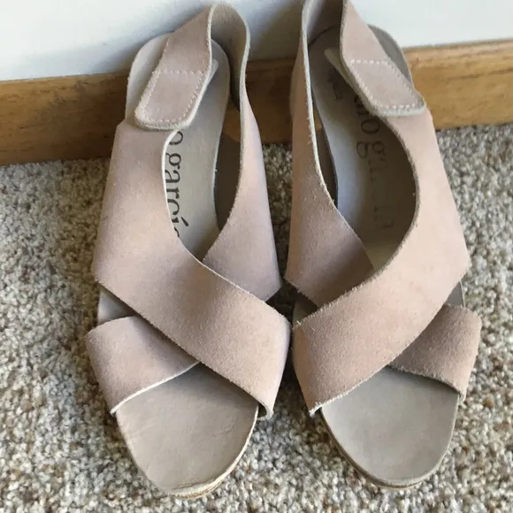 Pedro Garcia Libby Criss-Cross Mid Heel Sandals