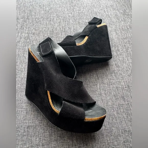 Pedro GarciaDenia Crossover Wedge Sandals Size 9