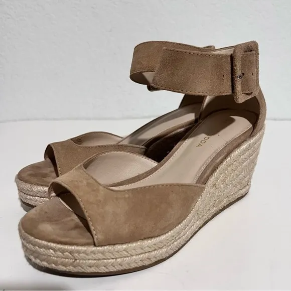 Pelle Moda Latte Kid Suede Leather Ankle Strap Wedge Sandals 5.5