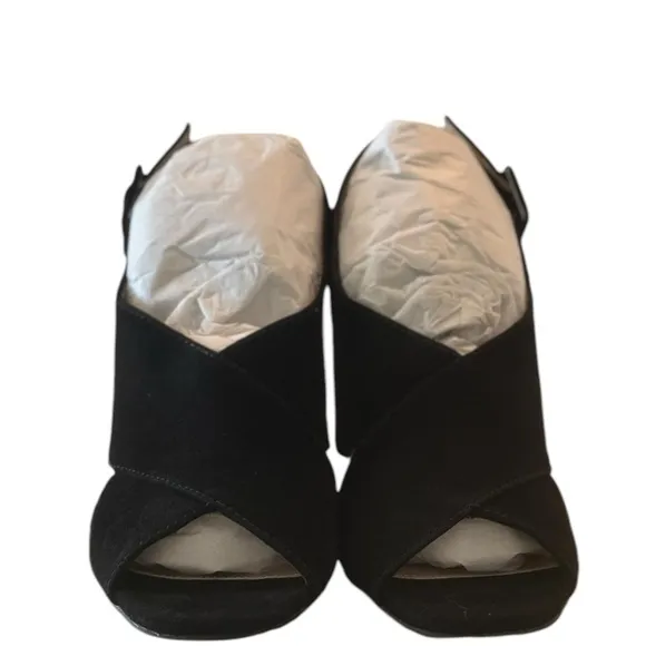 Pelle Moda Women’s Rina Wedge Sandal | Black | US 7