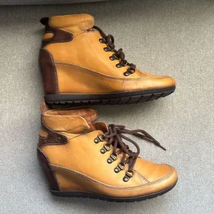 Pikolinos Amsterdam Wedge Bootie lace up