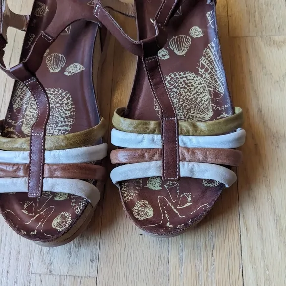 Pikolinos Mahon wedge strap Sandals size 9