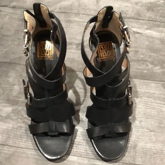 Pour La Victoire nwot leather black heel sandals