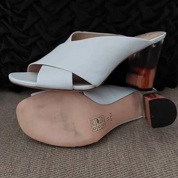 POUR LA VICTOIRE PLV HARLEY IVORY HEELED SANDAL