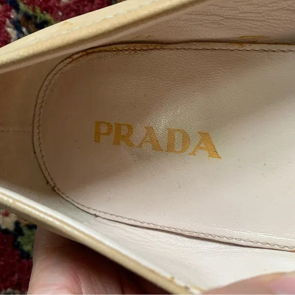 Prada 40 Leather Beige Bow Kitten Heel Shoes womens made Italy