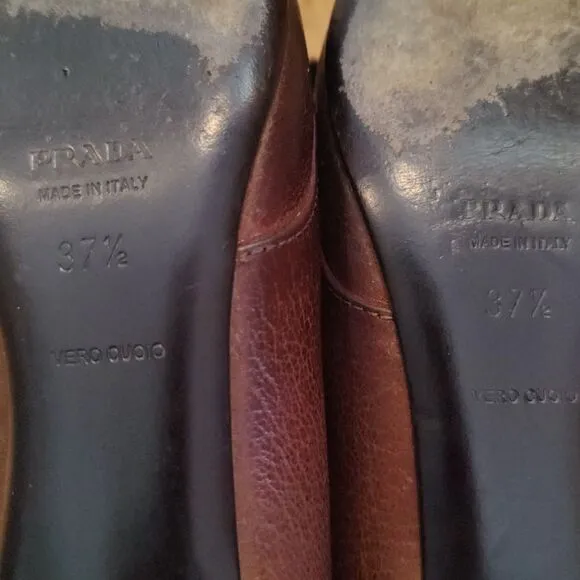 Prada size 37.5 brown and black authenticated kitten heels Made in Italy