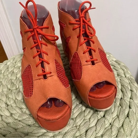Puma Hussein Chalayan Hakkoda Summer Orange Leather/Mesh Hidden Wedge Sandals