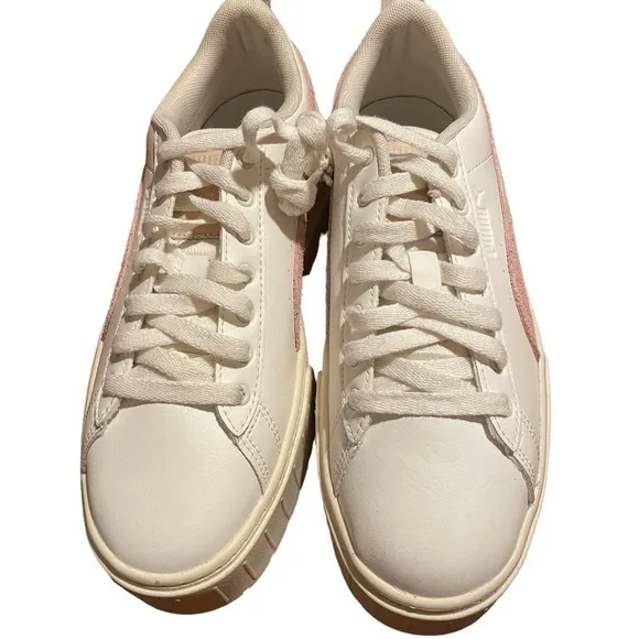 PUMA Mayze Free People White Leather Tennis Shoes w/Gray &amp; Pink Accents