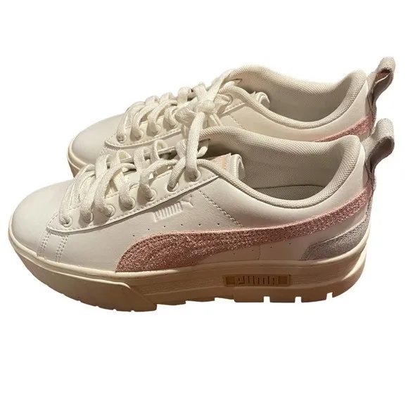 PUMA Mayze Free People White Leather Tennis Shoes w/Gray &amp; Pink Accents