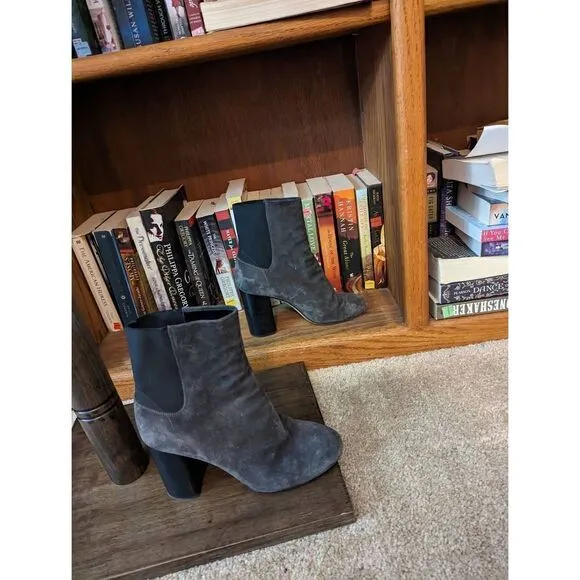 Rag &amp; Bone Agnes grey suede block heel ankle boots sz 38 euc