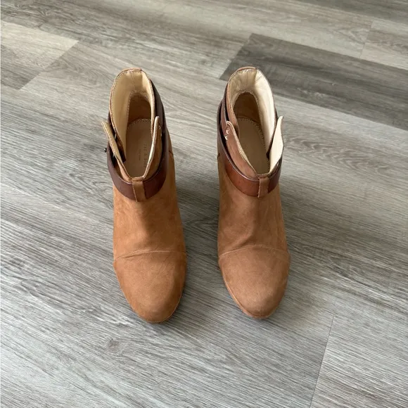 Rag &amp; Bone Harrow suede leather ankle boots in caramel color 8.5