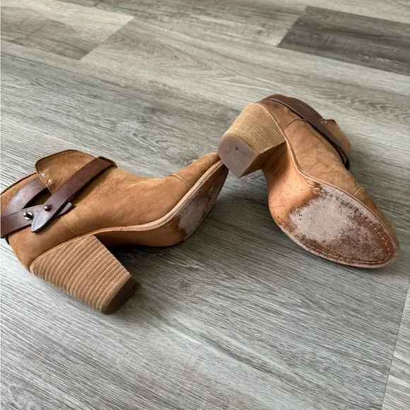 Rag &amp; Bone Harrow suede leather ankle boots in caramel color 8.5