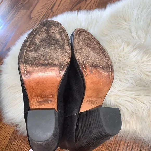 Rag &amp;‎ Bone Newberry black leather booties size 37