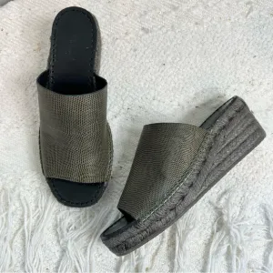 Rag &amp; Bone VIV Sandals Green Snake Print Leather Open Toe Wedge Espadrille 6 NEW