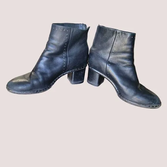 Rag &amp; Bone Willow Stud Black Leather Chelsea  Boots SZ 39.5 (9.5) Bootie