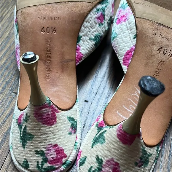 RARE DESIGN AND SIZE Manolo Blahnik Floral Women's heels - Pink and Cream