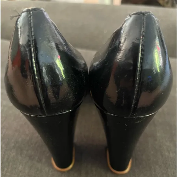 RARE!! TONY IAMMATTEO FOR CHRISTINA BLACK HEELS!! Vintage heels with dust bags!