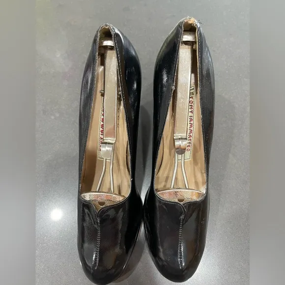 RARE!! TONY IAMMATTEO FOR CHRISTINA BLACK HEELS!! Vintage heels with dust bags!