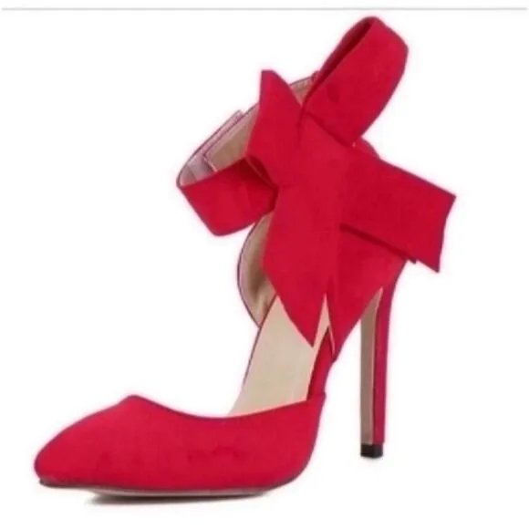 Red High Heel with Bow Accent Size 6