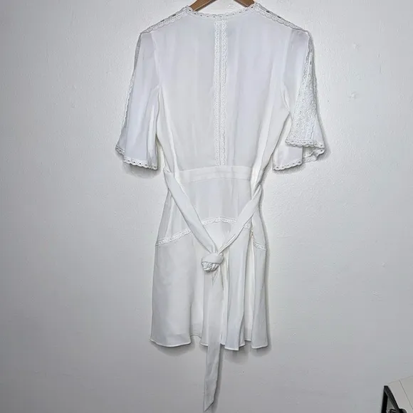 REISS FELICITY HIGH NECK LACE MINI DRESS IN IVORY Size 4