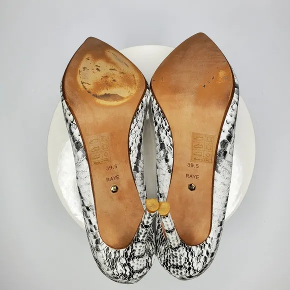 Revolve x Raye &quot;Tia&quot; Leather Heel in Grey Python Size 39.5