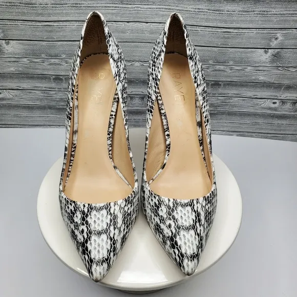 Revolve x Raye &quot;Tia&quot; Leather Heel in Grey Python Size 39.5