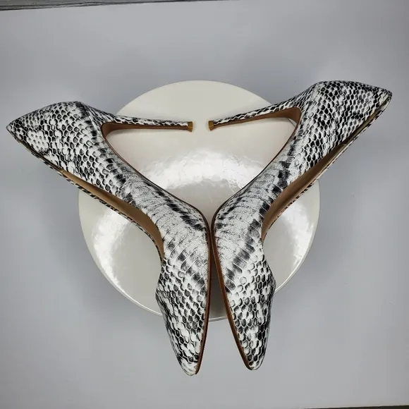 Revolve x Raye &quot;Tia&quot; Leather Heel in Grey Python Size 39.5