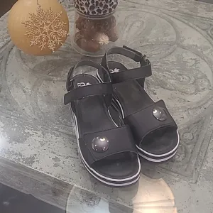 RIEKER WOMEN'S BLACK LEATHER CHUNKY SUMMER SANDALS SIZE 40 NEW