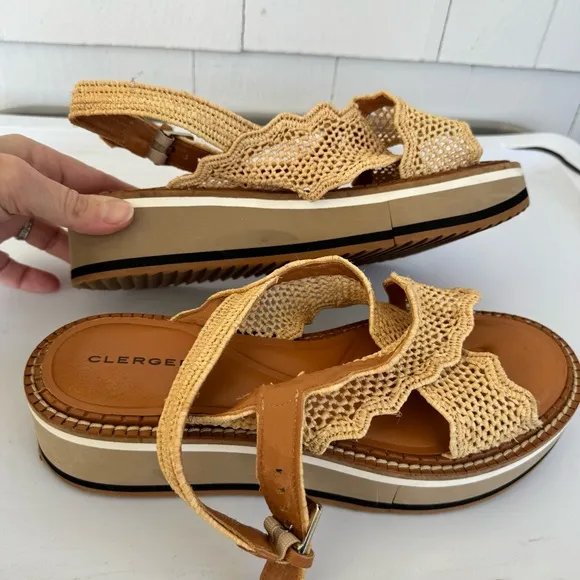 Robert Clergerie Women’s Feel Slingback Low Wedge Raffia Sandals size 40 9.5