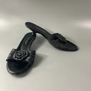 Roberta Rinaldi Black Soft Leather Kitten Heel with Flower Sandals, 36