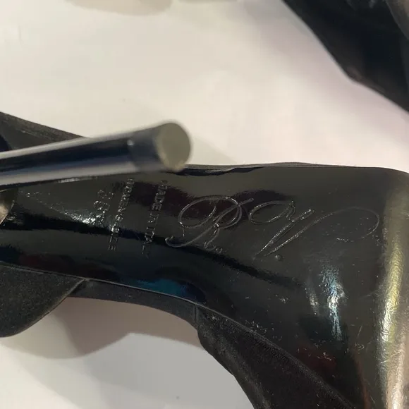 Roger Vivier black satin peep toe d’Orsay high heel evening shoes Sz 36.5