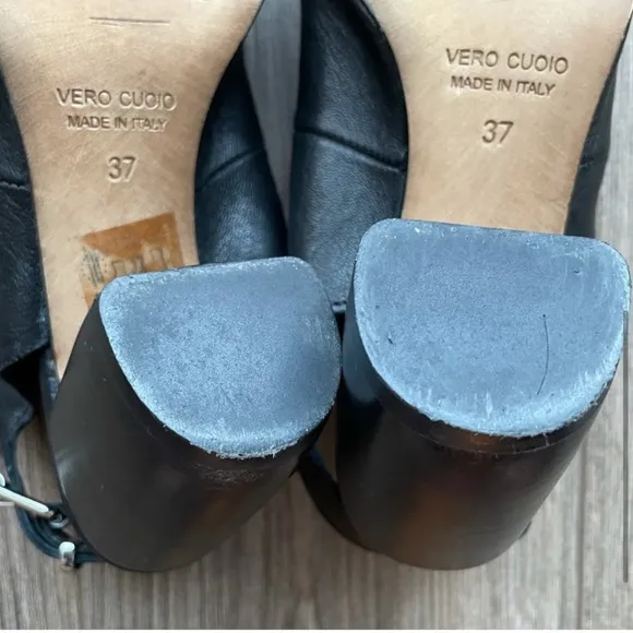 Ron White Shauna Black Leather Block Heel Sandals | 37