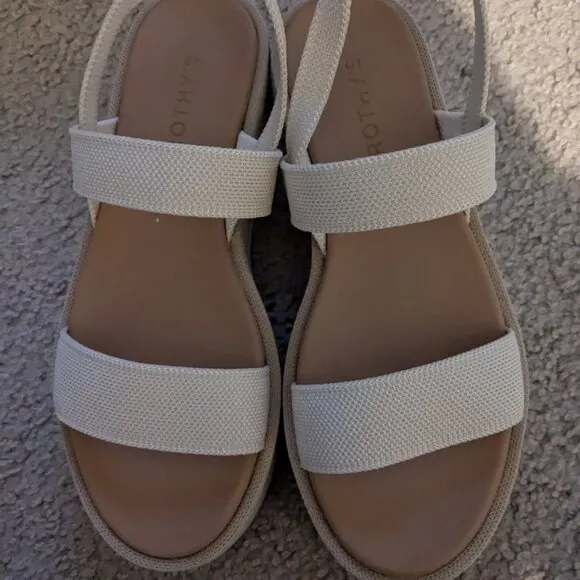 Rothy's Lightweight Wedge Sandal in Salt, Never worn, New in Box, Size 7.5