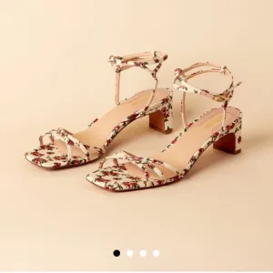 Rouje yolaine sandals