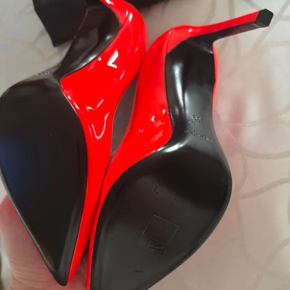 Saint Laurent Women's Red Pumps