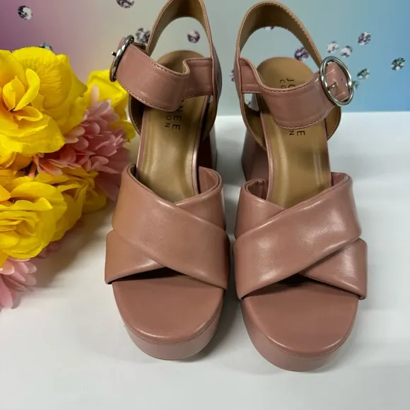 SALE! CROSS STRAP PLATFORM SANDAL HEELS