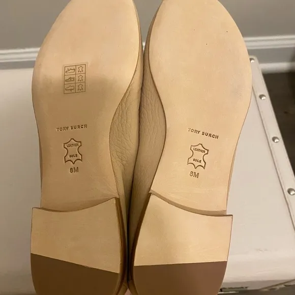 ❗️SALE❗️Tory Burch Tan Leather Loafers