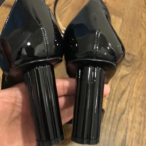 Salvadore Ferragamo patented leather pointed toe women pumps size 10