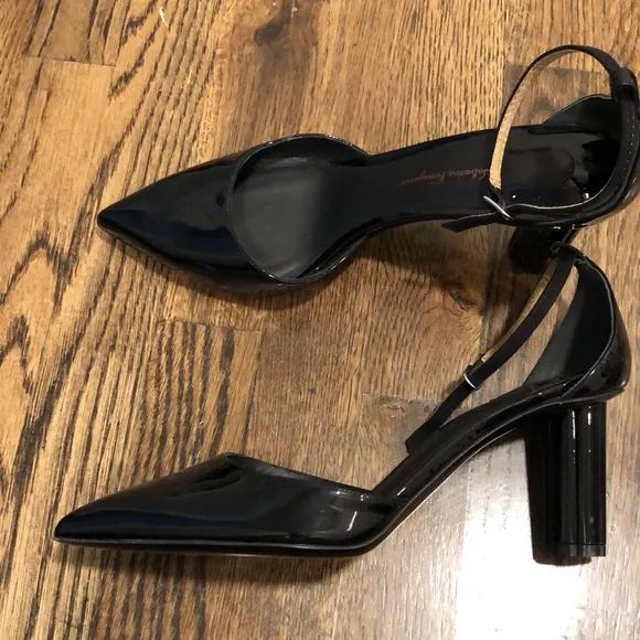 Salvadore Ferragamo patented leather pointed toe women pumps size 10