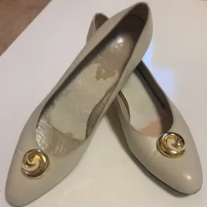 SALVATORE FERRAGAMO 7AA PREOWNED, COLOR BONE GOLD