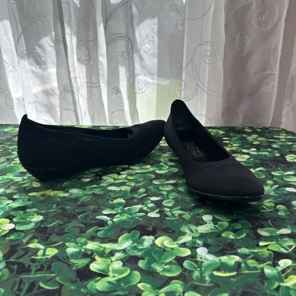Salvatore Ferragamo Balmy kitten Wedge Heels Neoprene Stretch Black 10 1/2 AA