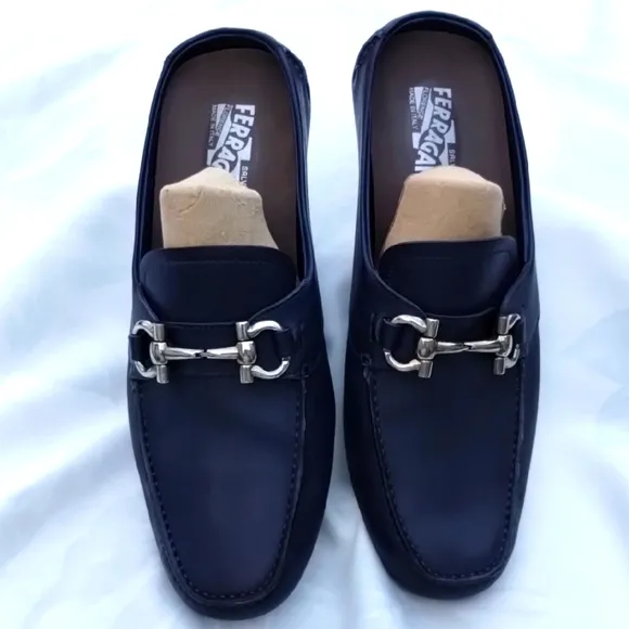 Salvatore Ferragamo Black Duca 2   leather Gancini-bit loafers SZ 10M    mules